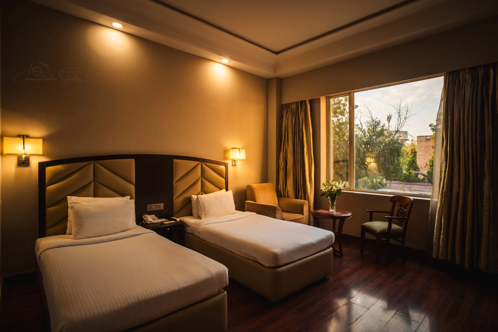 Deluxe Room at Park Plaza Sarovar